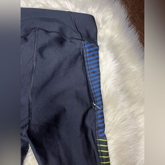 Under Armour heat gear compression leggings sz XS - Picture 5 of 5